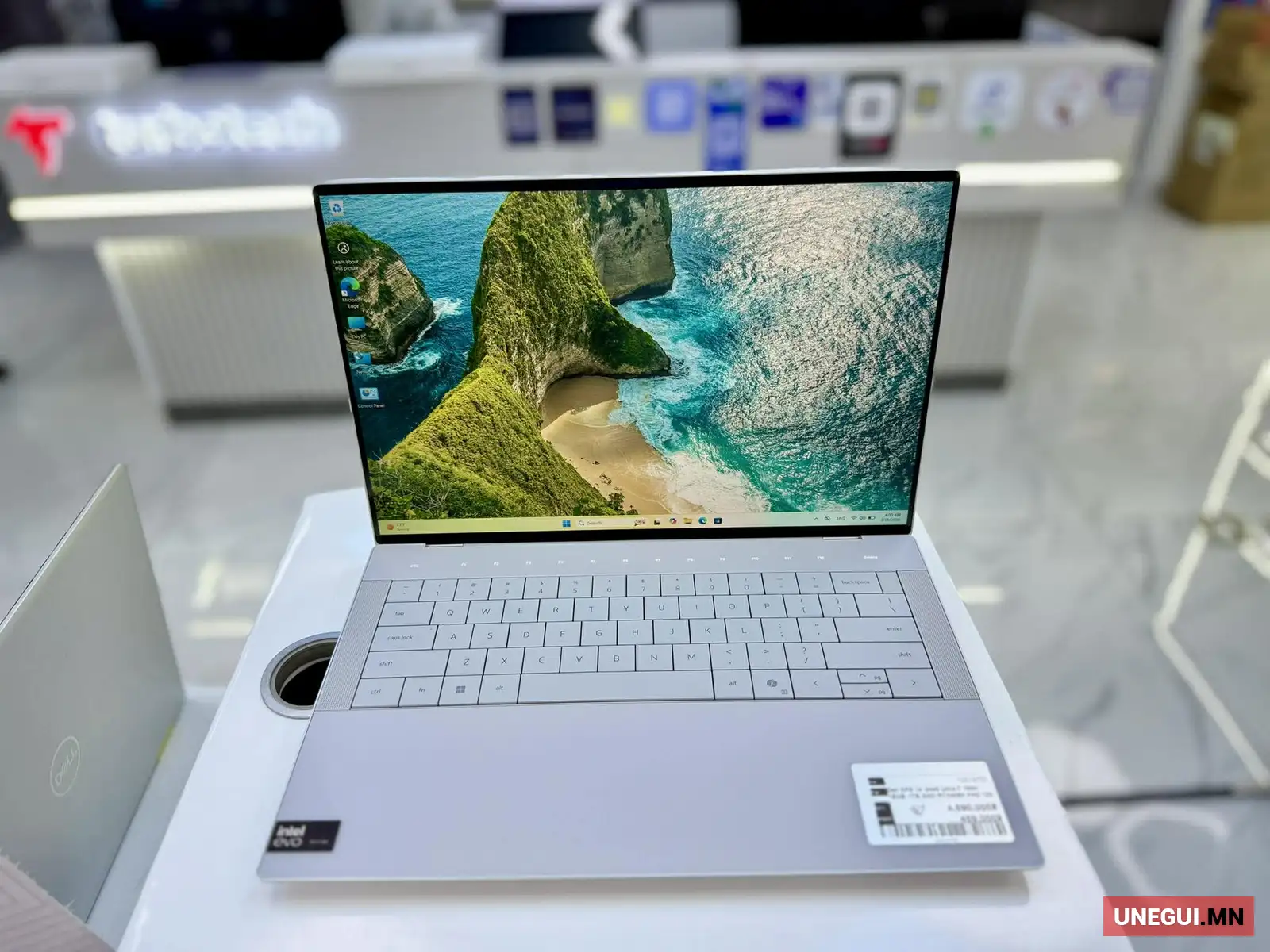 Dell XPS 16 9440 14'', Intel Core Ultra, 16 GB RAM, 1 TB